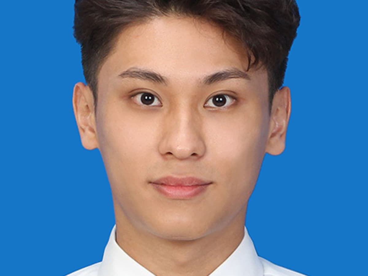 Justin Tai Jing Yan headshot